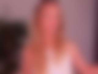 Deea's Live Sex Cam Show