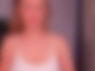 Deea's Live Sex Cam Show