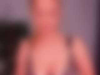 Deea's Live Sex Cam Show
