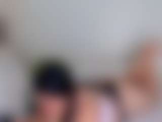 agatha-frank's Live Sex Cam Show