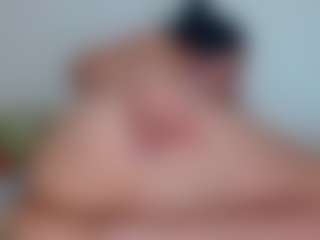 Live cam show with agatha-frank - Shaved Pussy on AdultVida.com