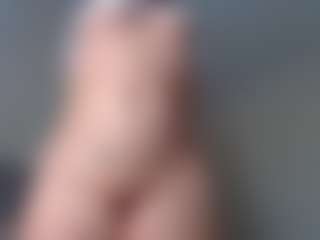 Spettacolo in cam dal vivo con agatha-frank - Curvy Latina su Camsoda | colombia