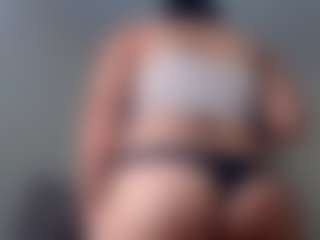 agatha-frankとのライブチャットショー - CamsodaのBBW
