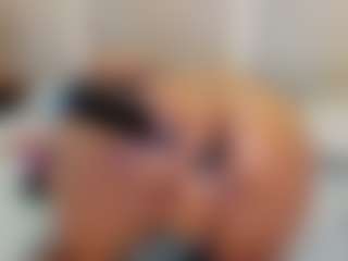 Eva's Live Sex Cam Show