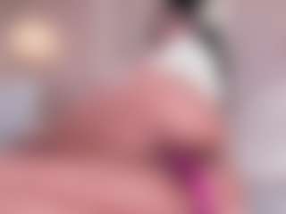 Eva's Live Sex Cam Show