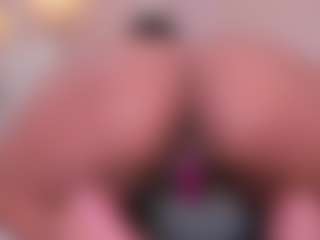 Eva's Live Sex Cam Show