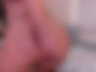 Eva's Live Sex Cam Show