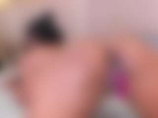 Eva's Live Sex Cam Show