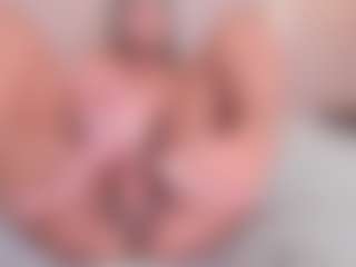 Live cam show with Eva - Doggy Style on Dolls Live