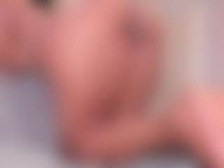 Eva's Live Sex Cam Show