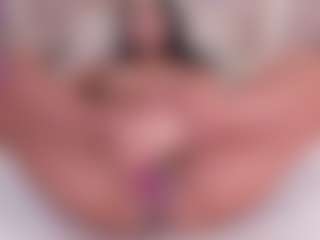 Eva's Live Sex Cam Show