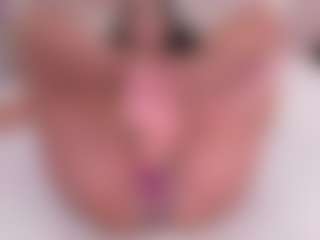 Eva's Live Sex Cam Show