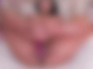 Eva's Live Sex Cam Show