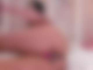 Eva's Live Sex Cam Show