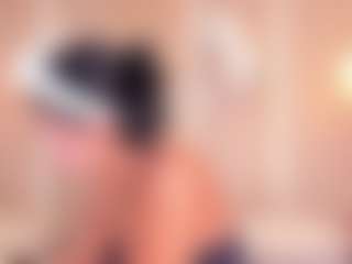 Eva's Live Sex Cam Show