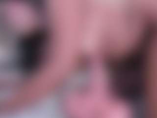 Eva's Live Sex Cam Show