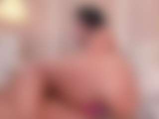 Eva's Live Sex Cam Show