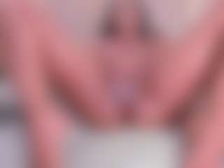 Eva's Live Sex Cam Show