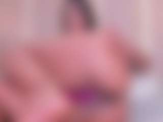 Eva's Live Sex Cam Show