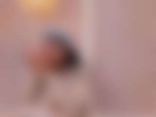Live cam show with Eva - Normal on Camsoda