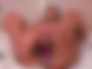 Eva's Live Sex Cam Show