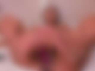 Eva's Live Sex Cam Show