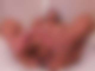 Eva's Live Sex Cam Show