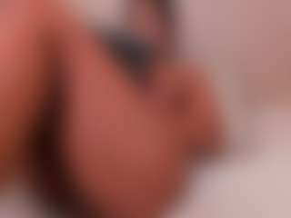 Live cam show with Eva - Twerk on Camiplay Live