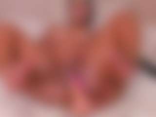 Eva's Live Sex Cam Show