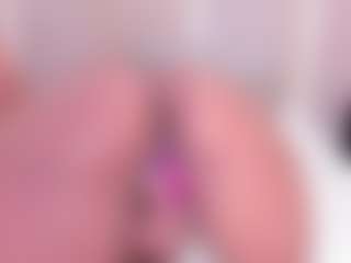 Eva's Live Sex Cam Show