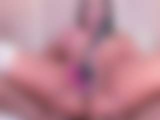 Live cam show with Eva - Strip Toys on TeamSkeetLive