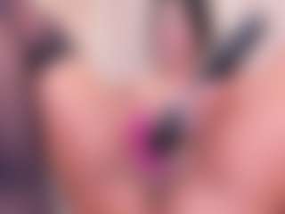 Eva's Live Sex Cam Show