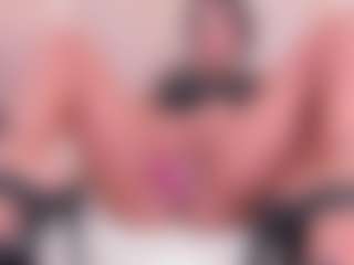 Eva's Live Sex Cam Show