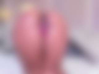 Eva's Live Sex Cam Show