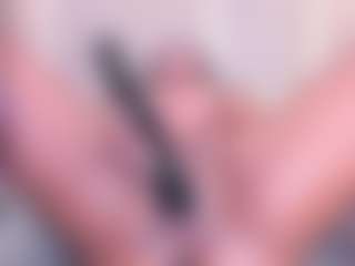 Eva's Live Sex Cam Show