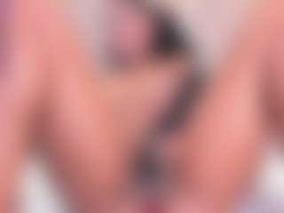 Eva's Live Sex Cam Show