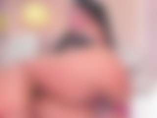 Eva's Live Sex Cam Show