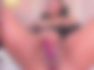 Eva's Live Sex Cam Show