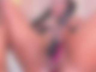 Eva's Live Sex Cam Show