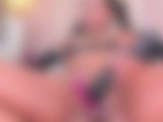Eva's Live Sex Cam Show