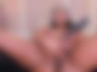 Eva's Live Sex Cam Show
