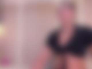 Eva's Live Sex Cam Show