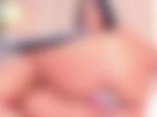 Eva's Live Sex Cam Show