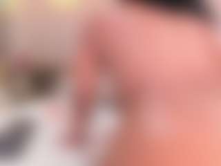 Live cam show with Eva - Tattoos on CamSodaAdn