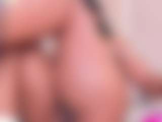 Eva's Live Sex Cam Show