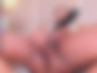 Eva's Live Sex Cam Show