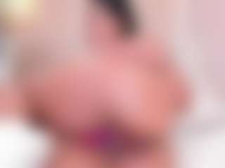 Eva's Live Sex Cam Show