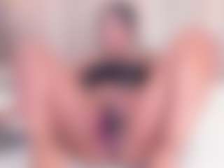 Eva's Live Sex Cam Show
