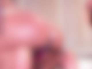 Live cam show with Eva - Big Ass on Milf Play