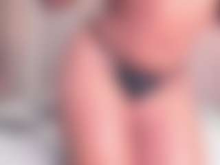 Live cam show with Eva - Asshole Ebony on CSO-WL